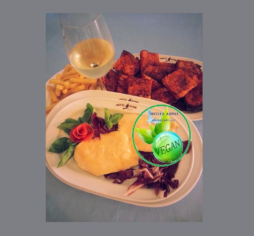 Hotel Arno 미사노아드리아티코 외부 사진