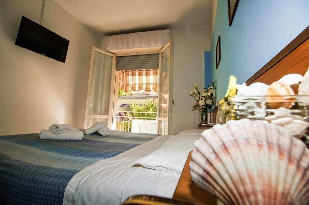 Hotel Arno 미사노아드리아티코 외부 사진